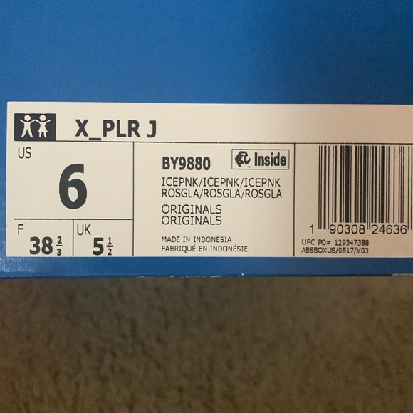 New never worn women’s Adidas size 6 - Picture 4 of 4